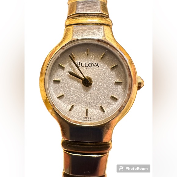 Bulova Accessories - Bulova quartz women's wristwatch Gold Tone White Face